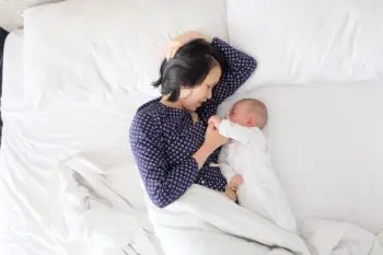 Should you wear a bra to bed when breastfeeding?