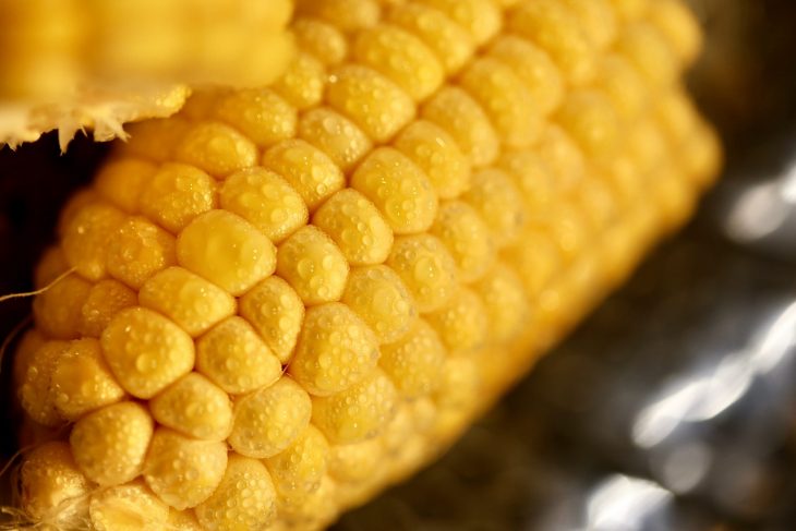 Sweetcorn in a steampot